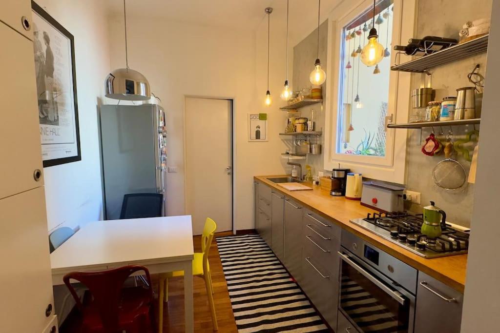 Stylish Next To Moscova * Mailand